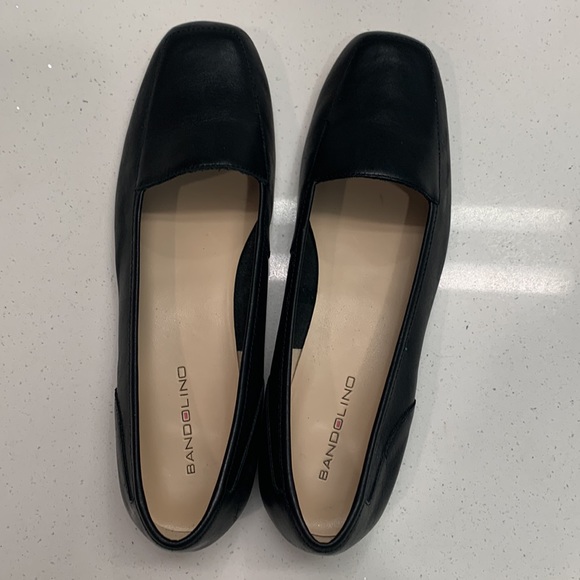 EUC 8.5 Narrow Bandolino Liberty loafer flats black all leather - Picture 10 of 10